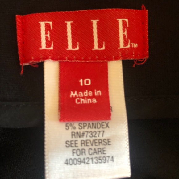 Ladies Black, knee-length Skirt - Picture 4 of 6